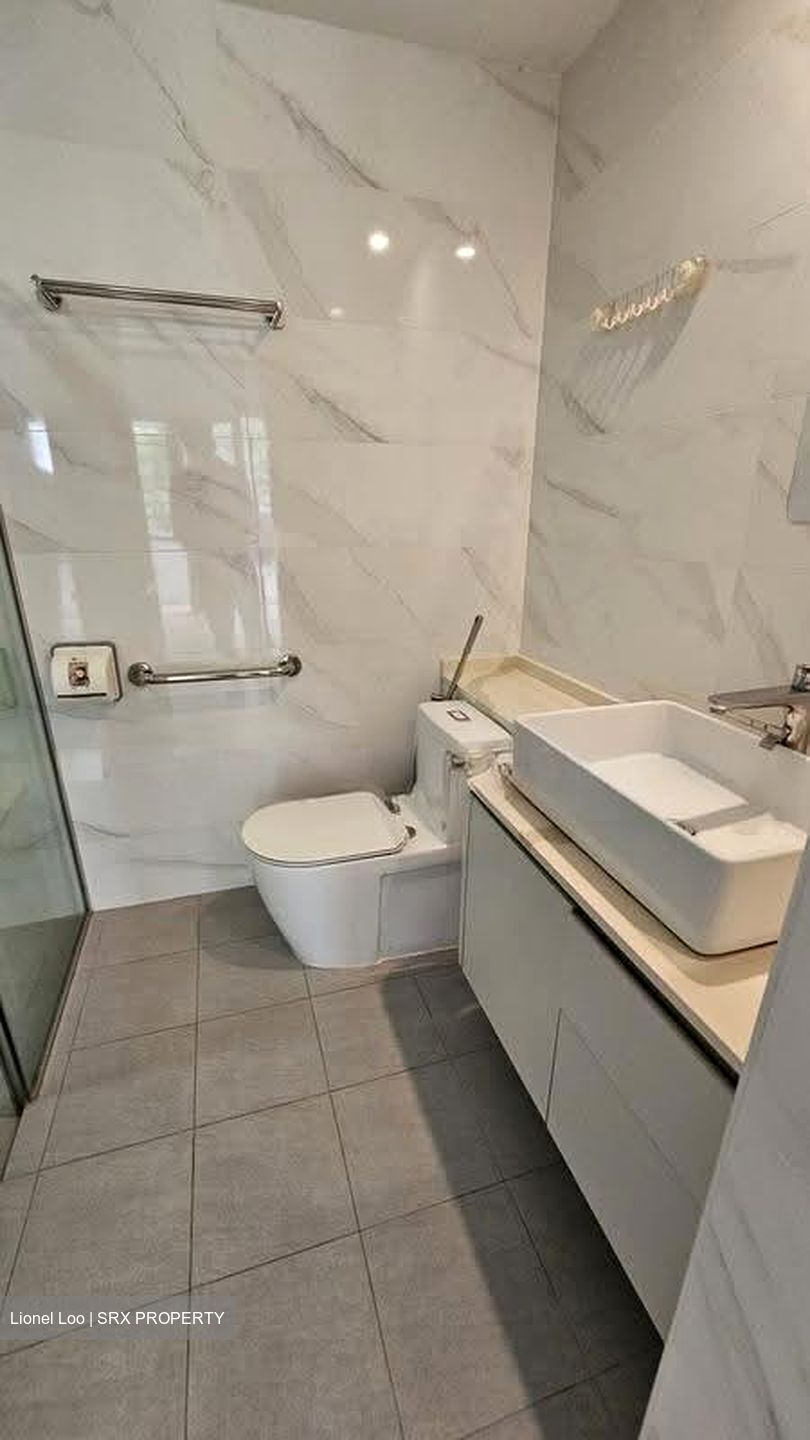 The Trumps (D14), Condominium #635048731